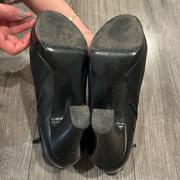 Nine West Edytheo Black Leather Platform Heeled Ankle Booties - Picture 5 of 7